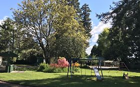 Golden Springs Holiday Park