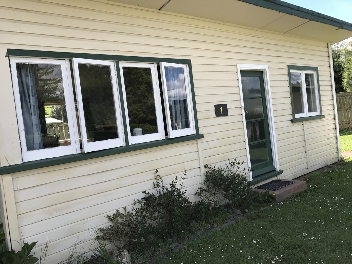 Golden Springs Motel, Holiday Park Rotorua Exterior photo